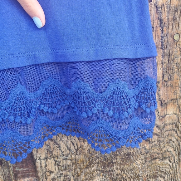 Blue Lace Tunic Top - Picture 4 of 6